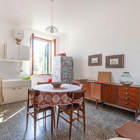 公寓 La Terrazza Sul Forno - Goelba 费拉约港