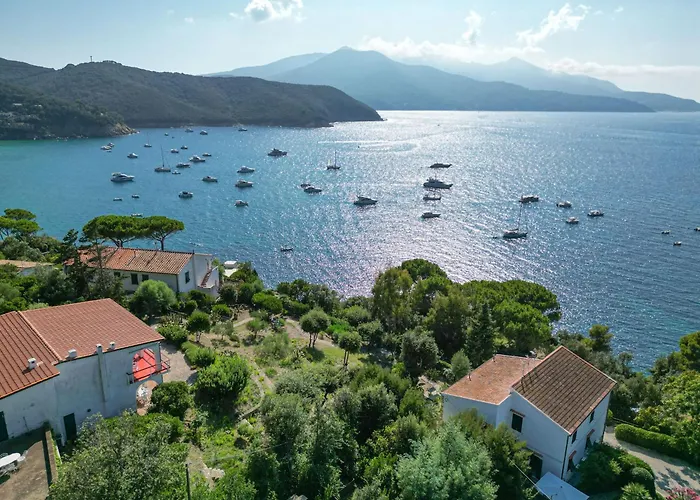 公寓 La Terrazza Sul Forno - Goelba 费拉约港